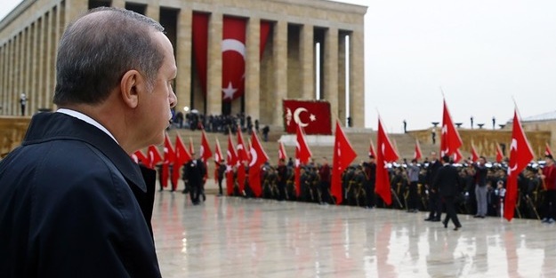 Devlet erkanı Anıtkabir'de