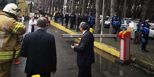 Devlet hastanesinde büyük panik! Çevredekiler hemen uzaklaştırıldı