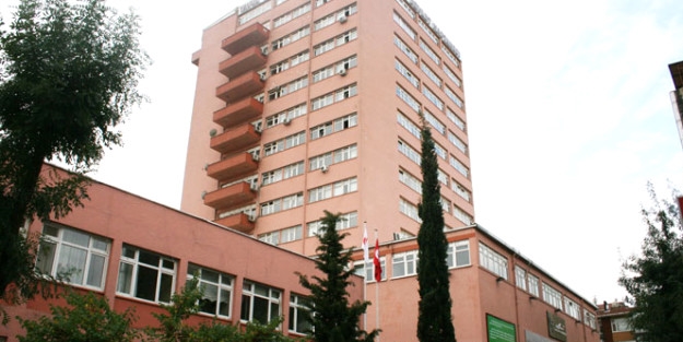 Hastanede silahlı saldırı paniği!