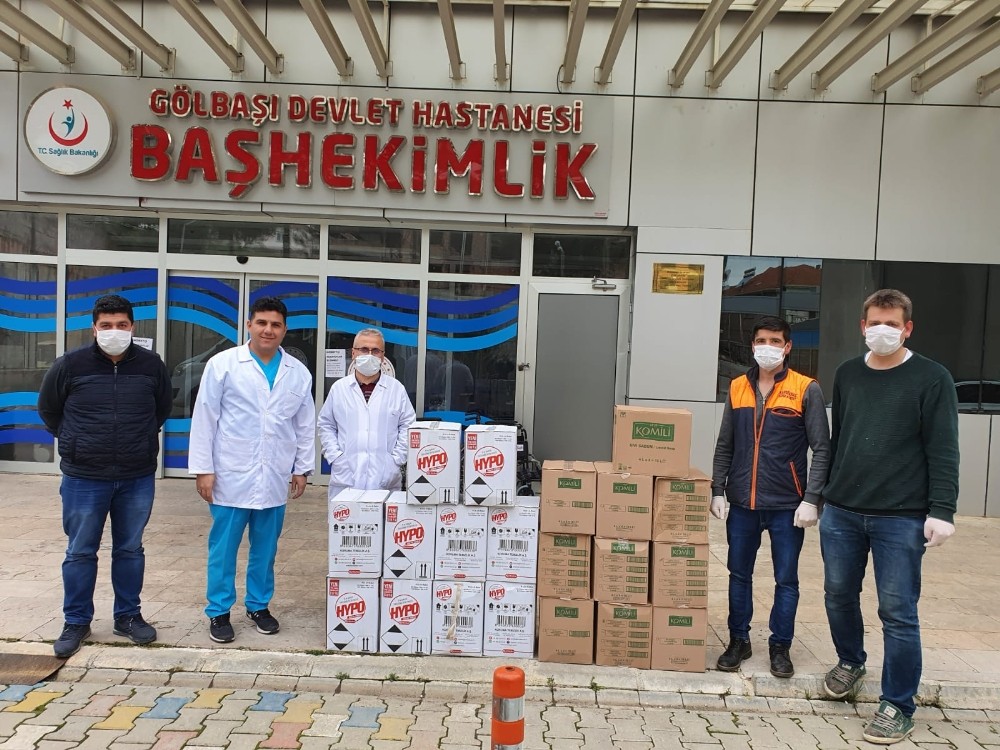 Devlet hastanesine dezenfektan bağışı 