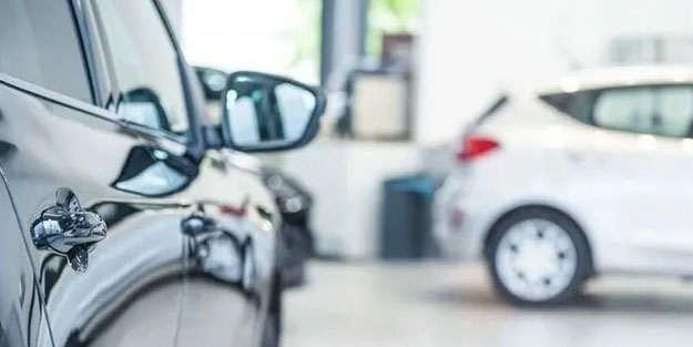 Devlet uygun fiyata otomobil satıyor! BMW, Mercedes ve Opel Astra marka otomobiller satışa çıktı