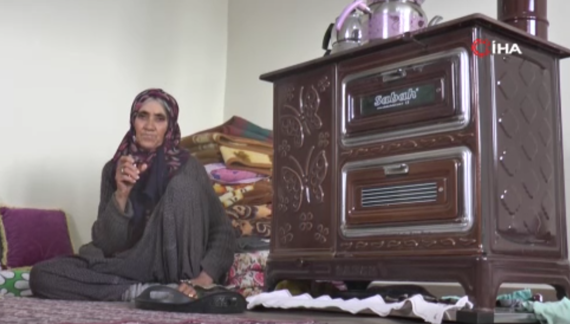 Devlete küfür edenleri buraya alalım! Depremde ailesini kaybeden kadının umut dolu hikayesi!