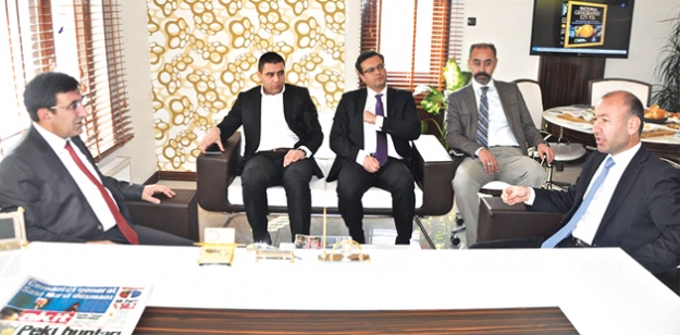 Devlette çift başlılık olmaz