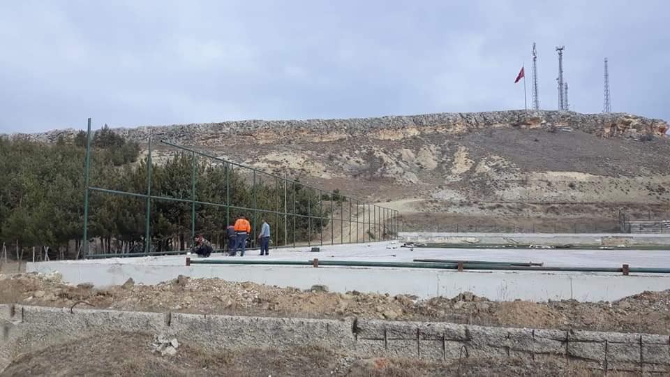 Devrekani Stadyumunda rehabilitasyon çalışmaları sürüyor 