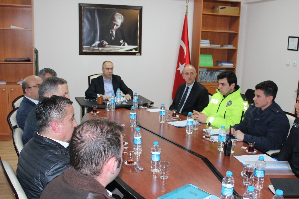 Devrek’te otobüs kazalarını önleme toplantısı 