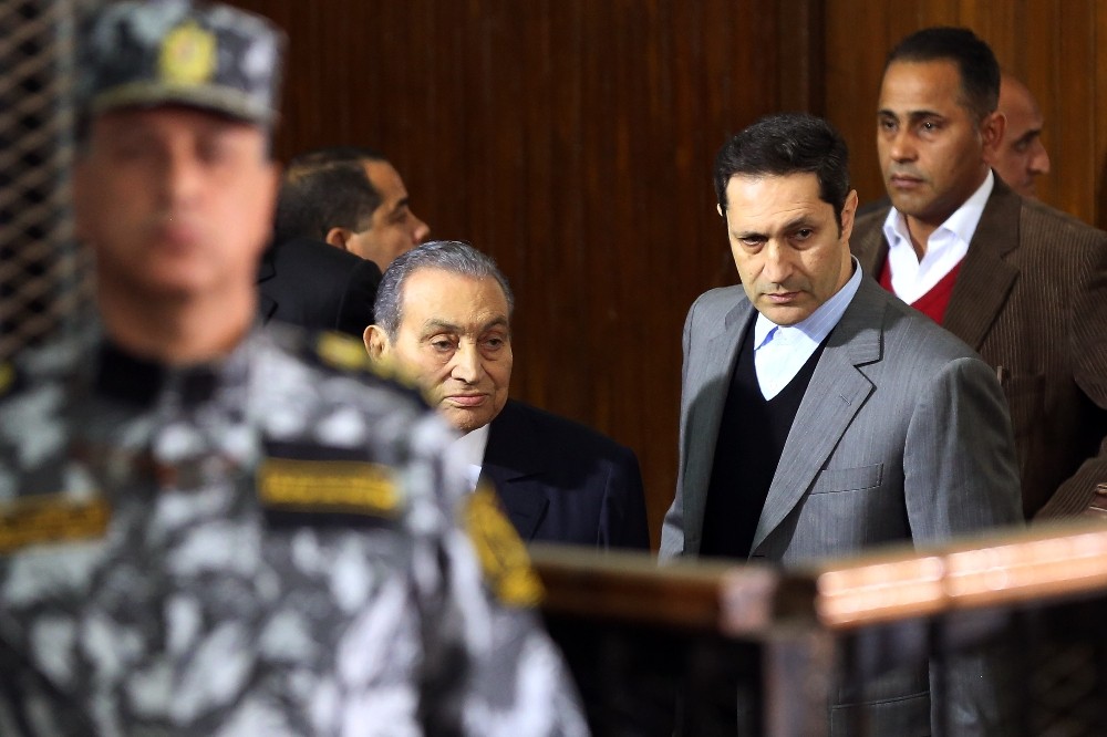 Devrik lider Hüsnü Mübarek öldü 