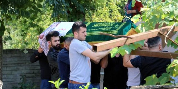 Devrilen kamyon traktöre çarptı: 2 ölü