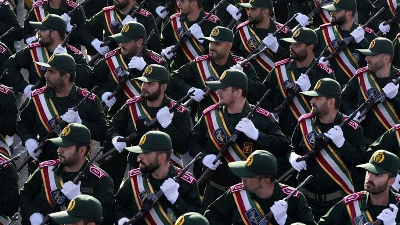 Devrim Muhafızları, Kendilerini Bile Muhafaza Edemiyorlar