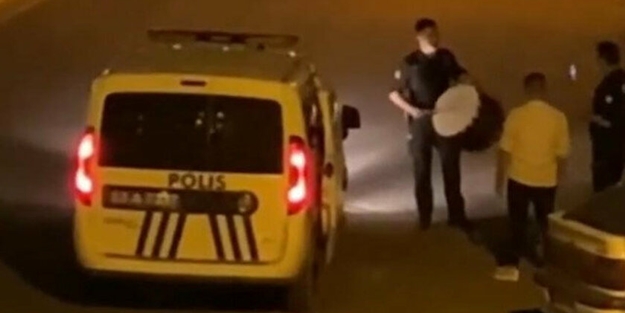 Devriye atan polis sahurda davul çaldı