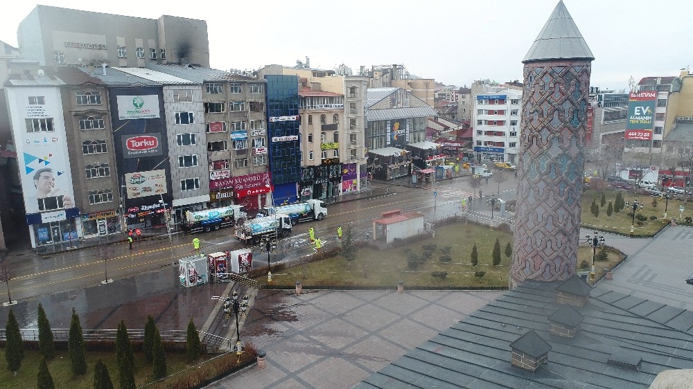 Dezenfekte çalışmaları drone ile görüntülendi 