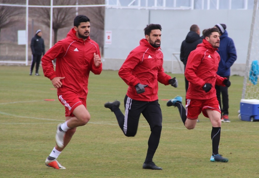 DG Sivasspor, Bursaspor maçı hazırlıklarını sürdürdü 
