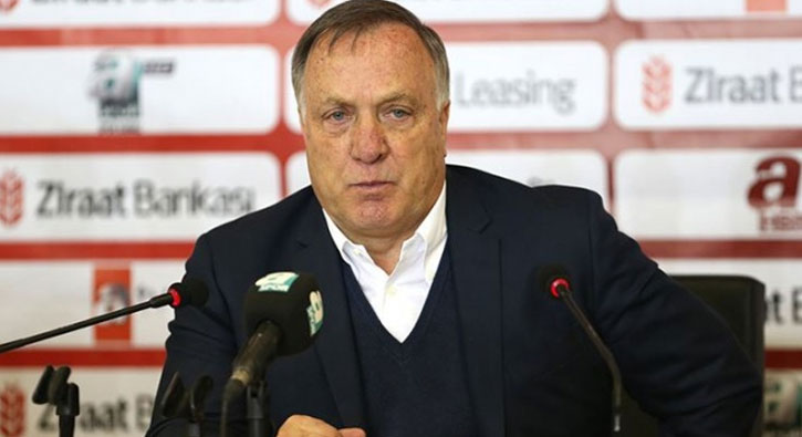 Dick Advocaat olumlu havayı bozmamak için sözlerini kısa kesecek