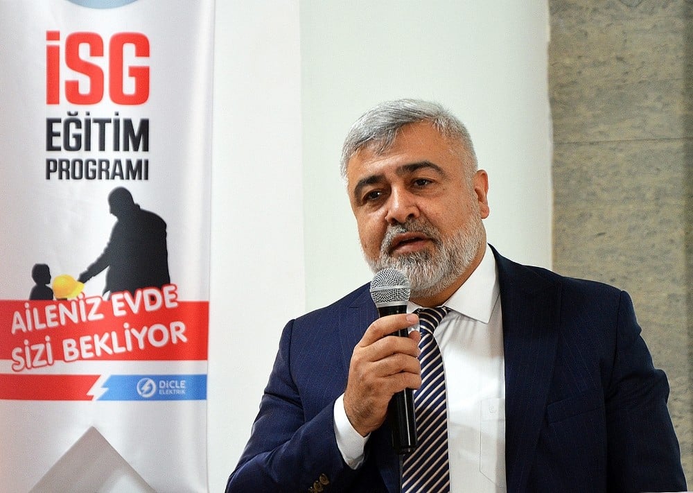 Dicle Elektrik’ten 7 bin çalışanına İş Sağlığı ve Güvenliği eğitimi 