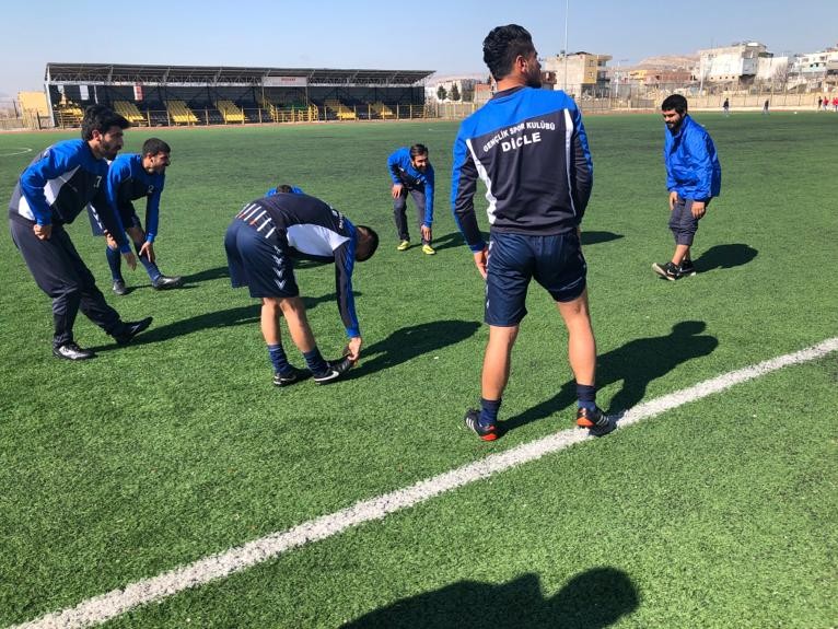 Dicle Gençlikspor lige hazırlanıyor 