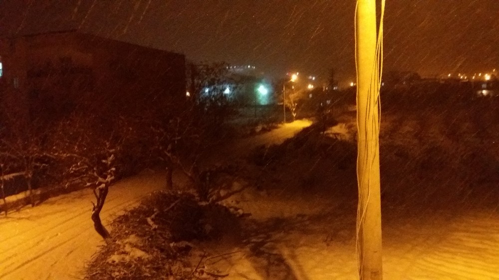 Dicle’de okullara kar tatili 