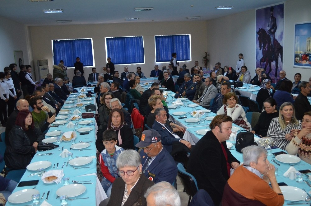 Didim’de 31 Kıbrıs gazisine berat ve madalyaları törenle verildi 