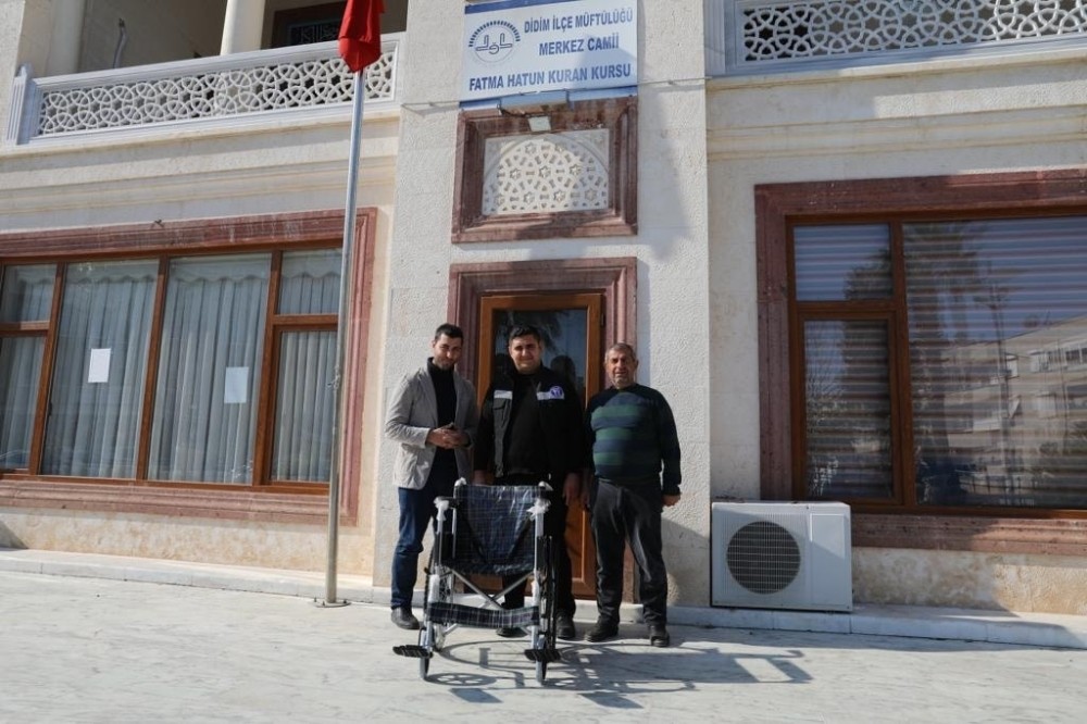 Didim’de engellilerin ibadethanelere ulaşımı kolaylaştırılıyor 