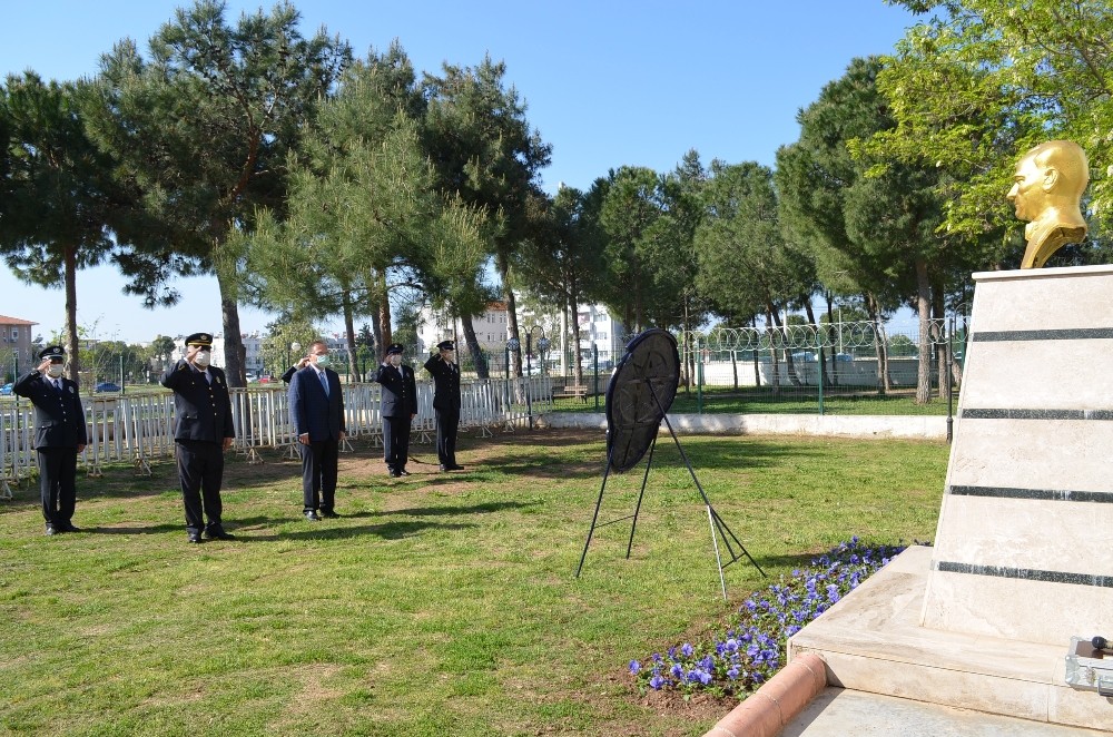 Didim’de Polis Haftası sosyal mesafeyle kutlandı 