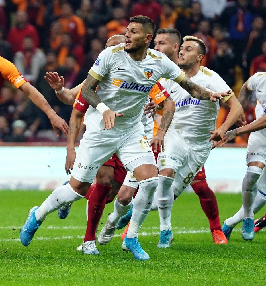 Diego Angelo ilk maçına çıktı 