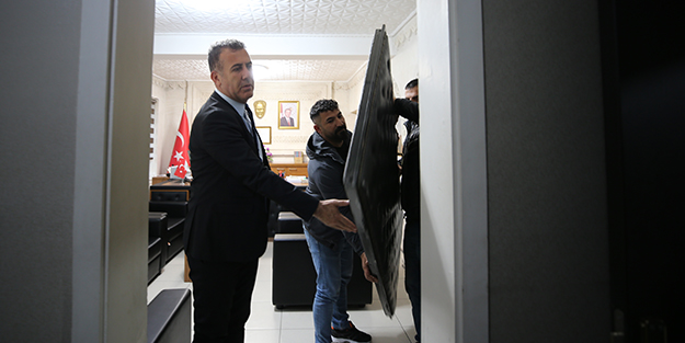 Diğerlerine örnek olsun! AK Partili belediye başkanından takdir toplayan hareket