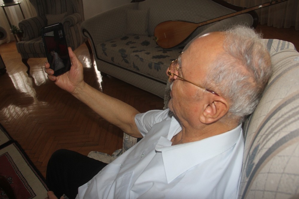 Dijital bayramlaşma 