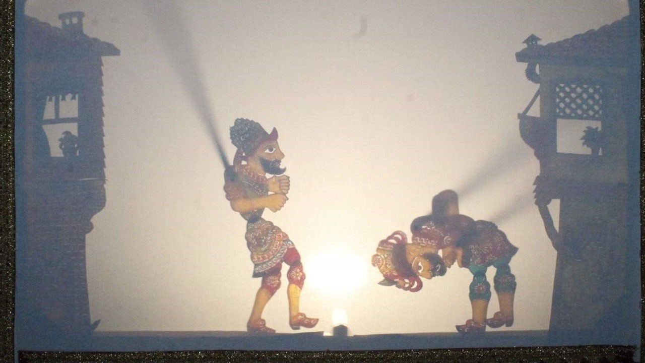 Dijital çağa inat 700 yıllık gelenek! Karagöz perdesi kapanmıyor