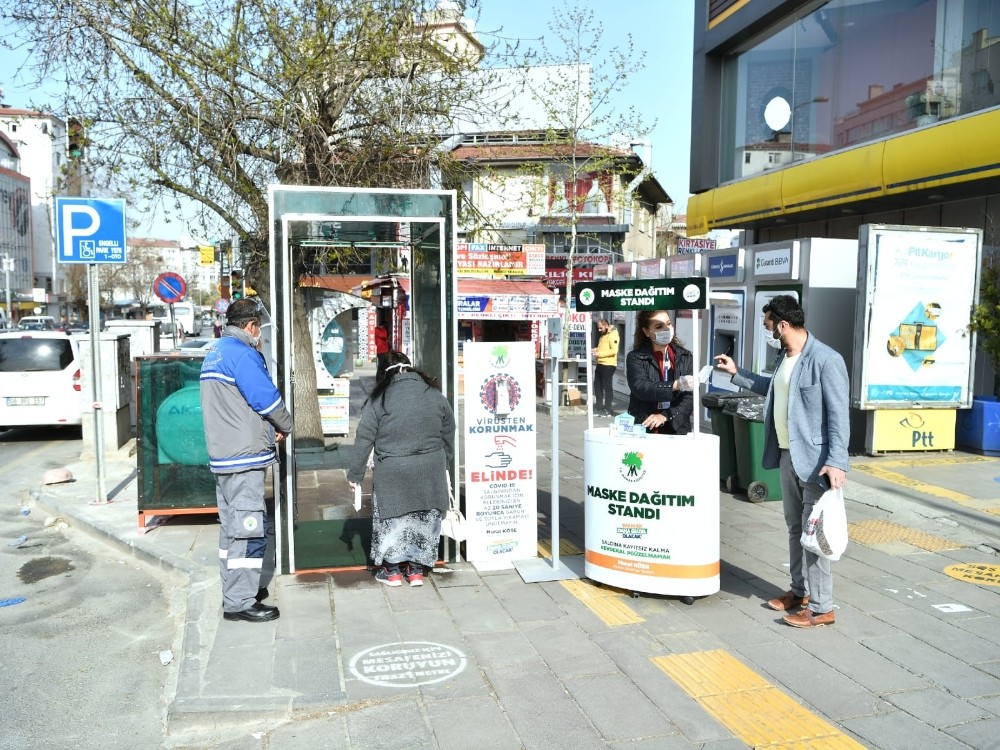 Dikimevi’ne Yaya Dezenfektan Tüneli 