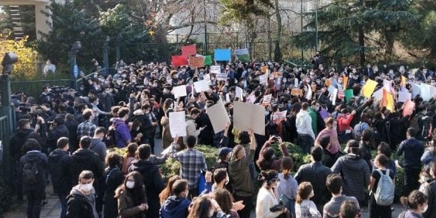 Dikkat çeken 'Boğaziçi' kararı! İstanbul Valisi duyurdu: Gösteri ve yürüyüş yasaklandı
