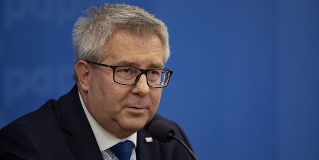 Czarnecki: Türkiye'yi desteklemeye devam edeceğiz