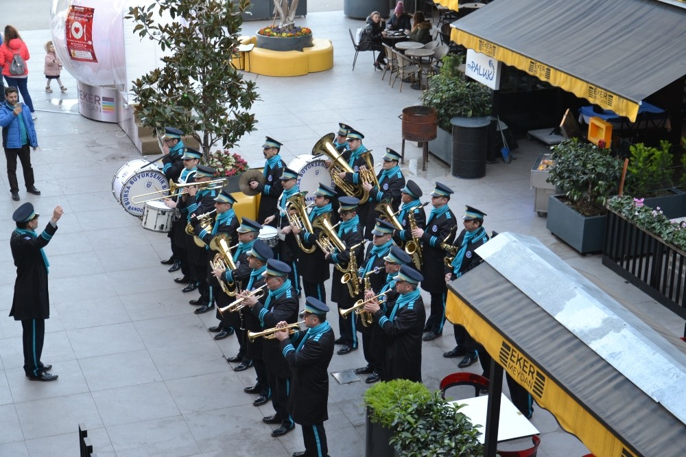 Dikkat müzik çıkabilir! 