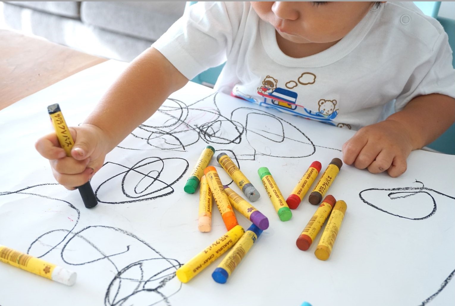 Dikkat! ‘Resim çiziyoruz, oyun oynuyoruz’ deyip geçmeyin!