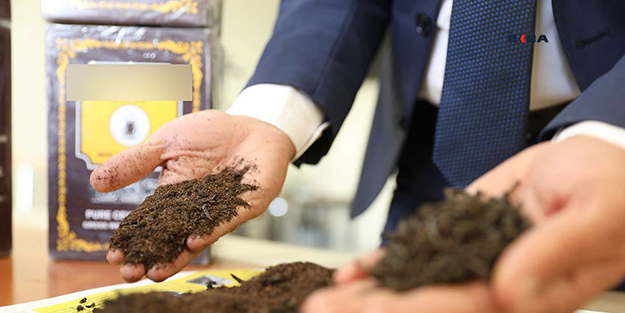 Dikkat! Seyyar satıcılardan çay sahteciliği!