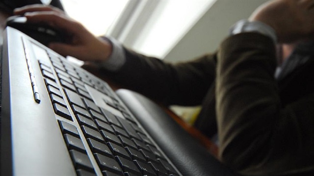 Dikkat! 'Sürekli borç isteyen' işinden olabilir