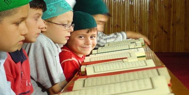 Dikkat! Yaz Kur’an kursları başladı