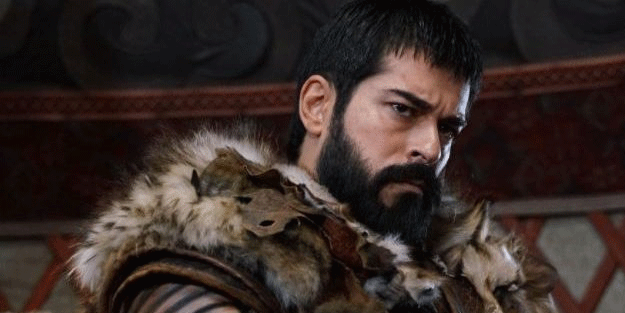 Dikkatlerden kaçmadı! Kuruluş Osman'ın Osman Bey'i Burak Özçivit...