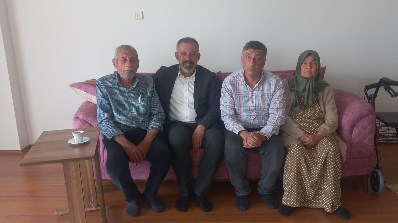 DİKO Başkanı Mehmet Yüksel'den Gazeteci Ümit Özdal’ın ailesine taziye ziyareti