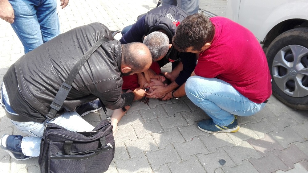 Dili boğazına kaçan çocuk ölümden döndü 