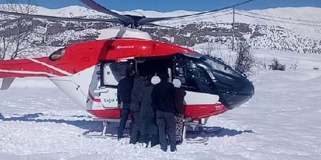 Dili boğazına kaçtı, hastaneye ambulans helikopterle götürüldü