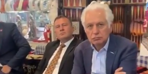 HDP’li şahıstan CHPli başkana fırça üstüne fırça!