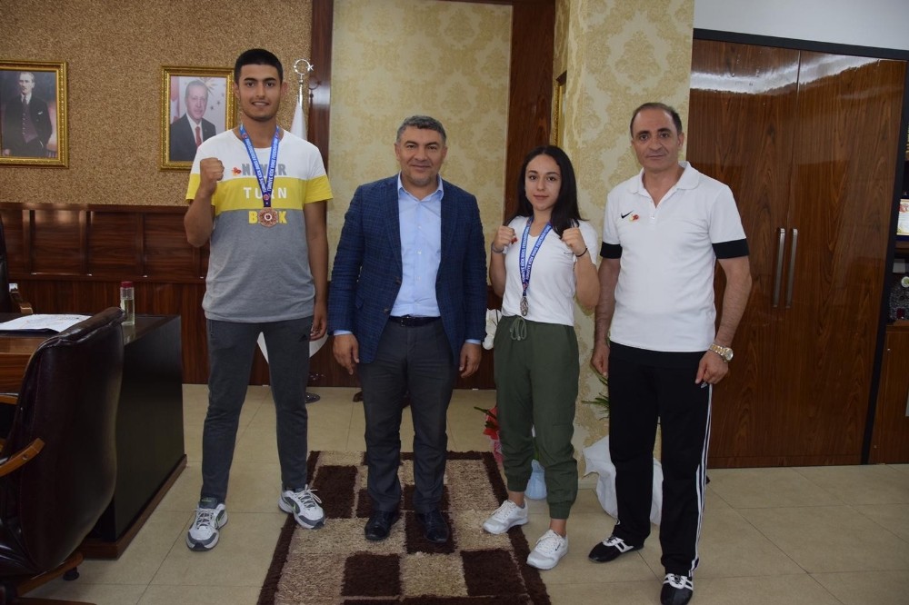 Dilovası’nın gençleri madalya ile döndü 
