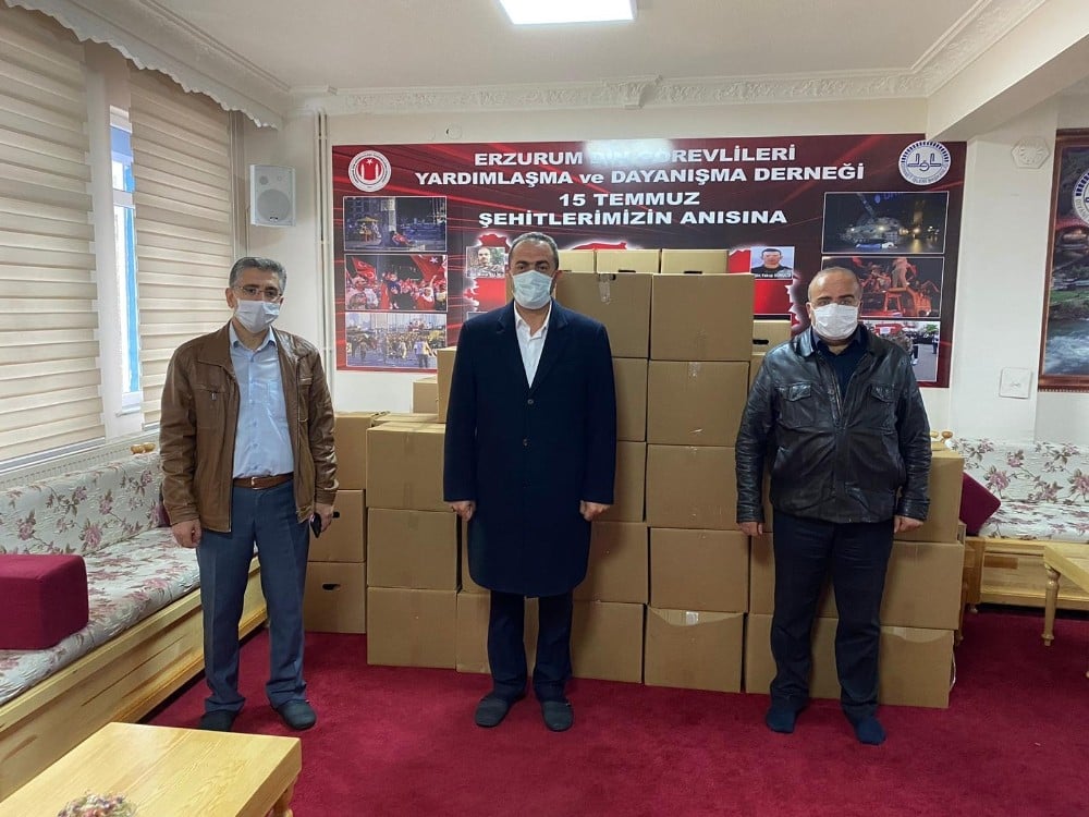 Din Görevlileri Derneği’nden 250 aileye gıda yardımı 