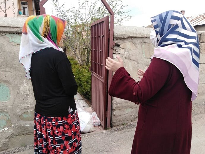 Din görevlilerinden ihtiyaç sahiplerine kumanya desteği 