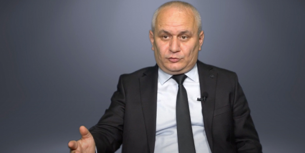 Kemalistlerin ilahiyatçısı Cemil Kılıç'tan skandal! Açık açık Peygamber Efendimiz'in ırkını hedef aldı