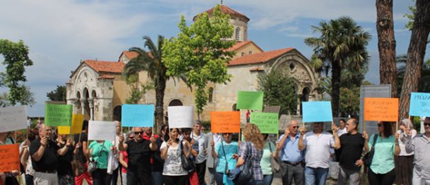  Din düşmanları Ayasofya’da tahrik peşinde