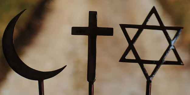 Dine hakaret artık cezasız kalacak!