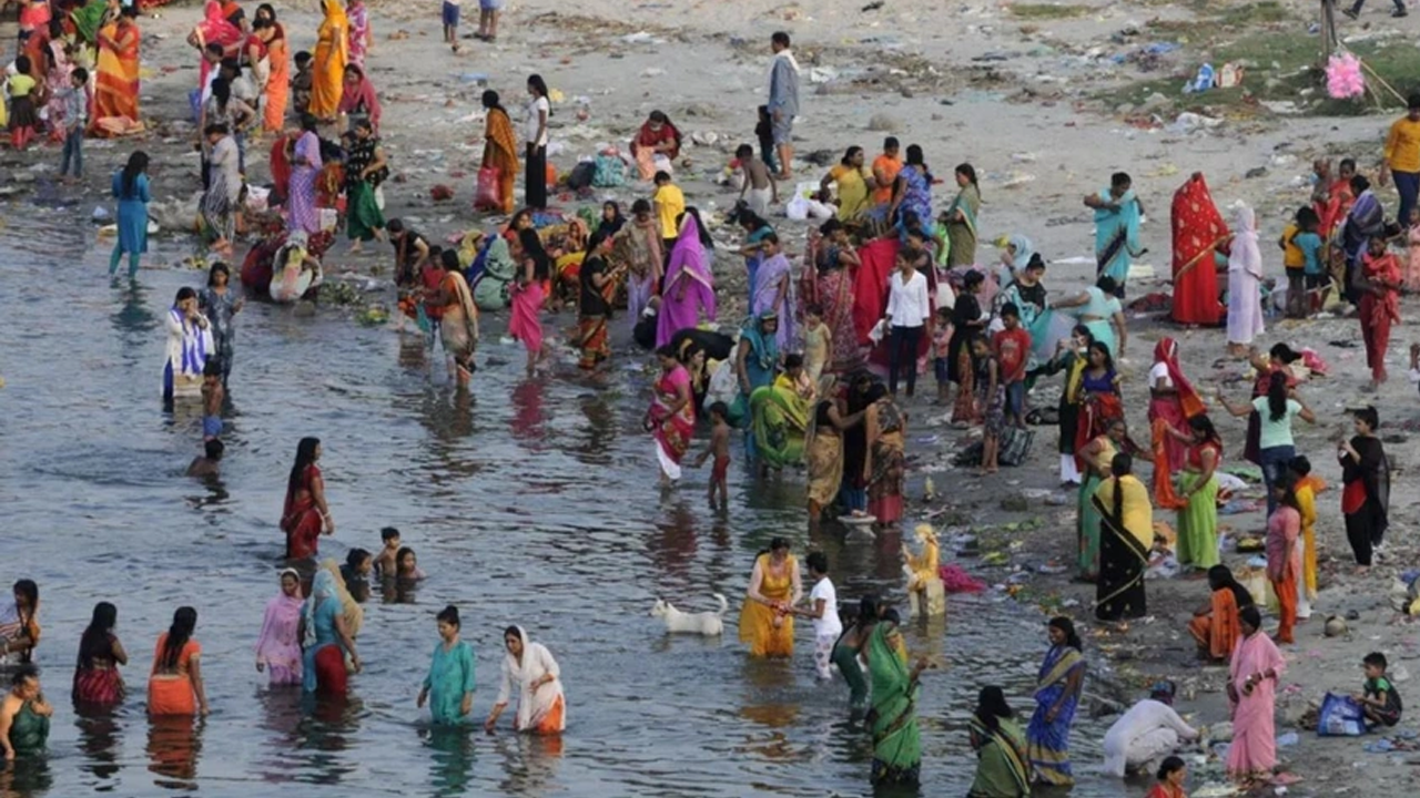 Dini ritüel için nehirlere giren 46 kişi boğuldu