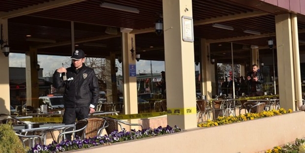 Dinlenme tesisinde polise kurşun yağdırdılar!