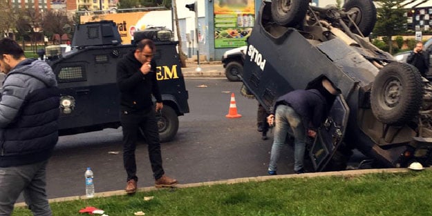 Diyarbakır'da 2 zırhlı araç çarpıştı! 1 polis yaralı
