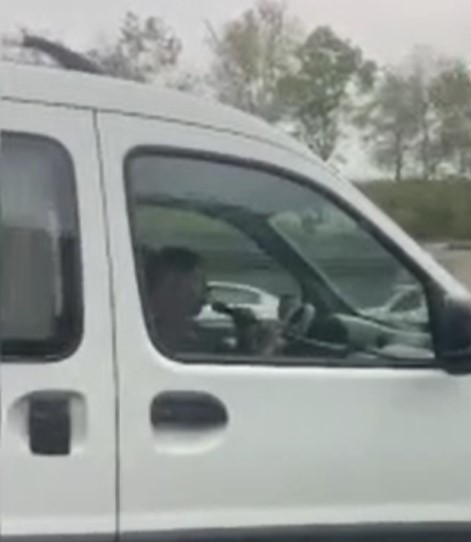 Direksiyon başında zurna çaldı! O anlar görüntülendi