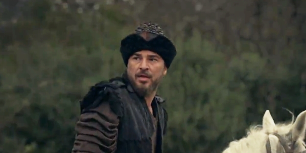 Diriliş 'Ertuğrul'da büyük gerilim!